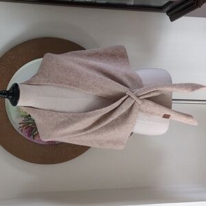 Yakee Elegant Tan Women's Shawl/Cardigan